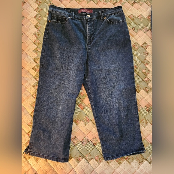 Gloria Vanderbilt Pants - Gloria Vanderbilt Dark Wash Amanda Capri